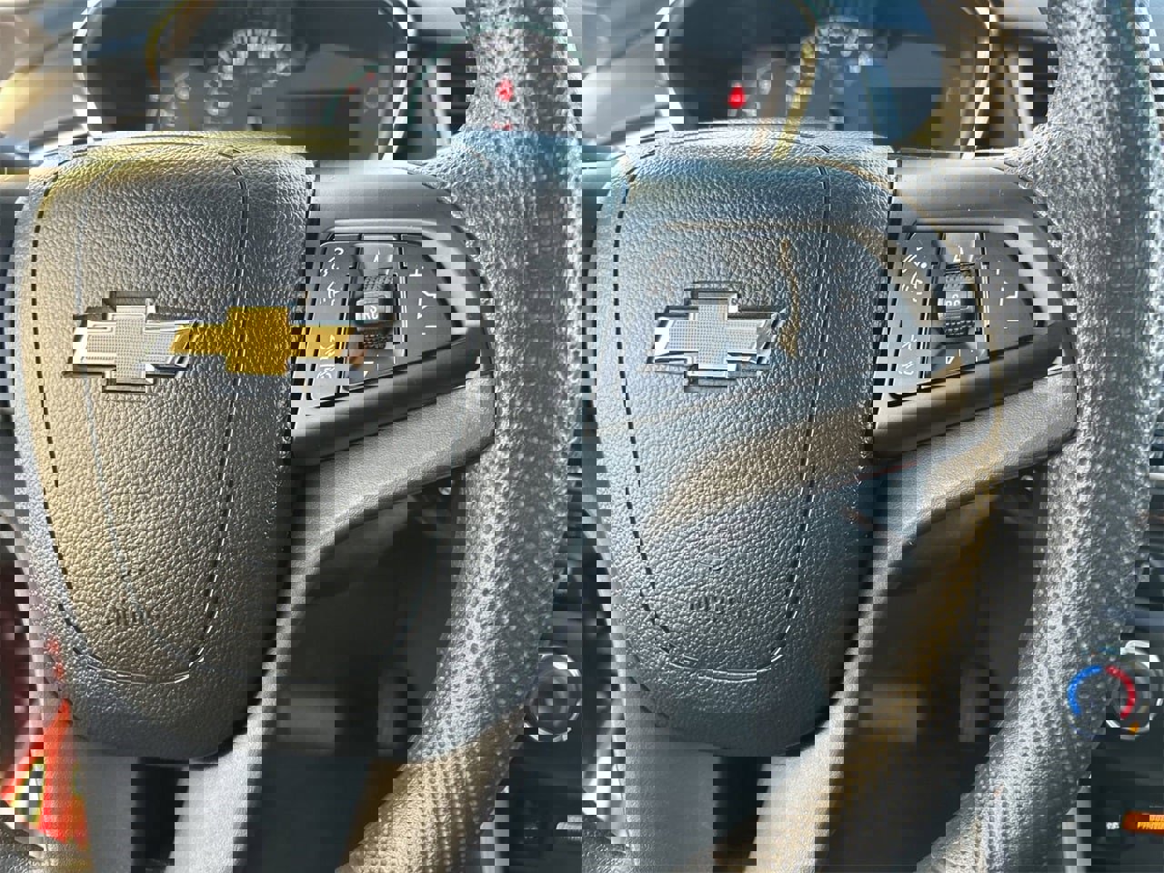 Used 2021 Chevrolet Trax LS w/ Tint and Cruise Package image 20