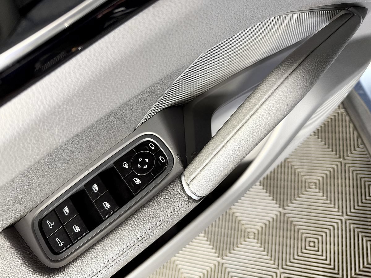 Used 2019 Porsche Cayenne AWD/4WD image 27