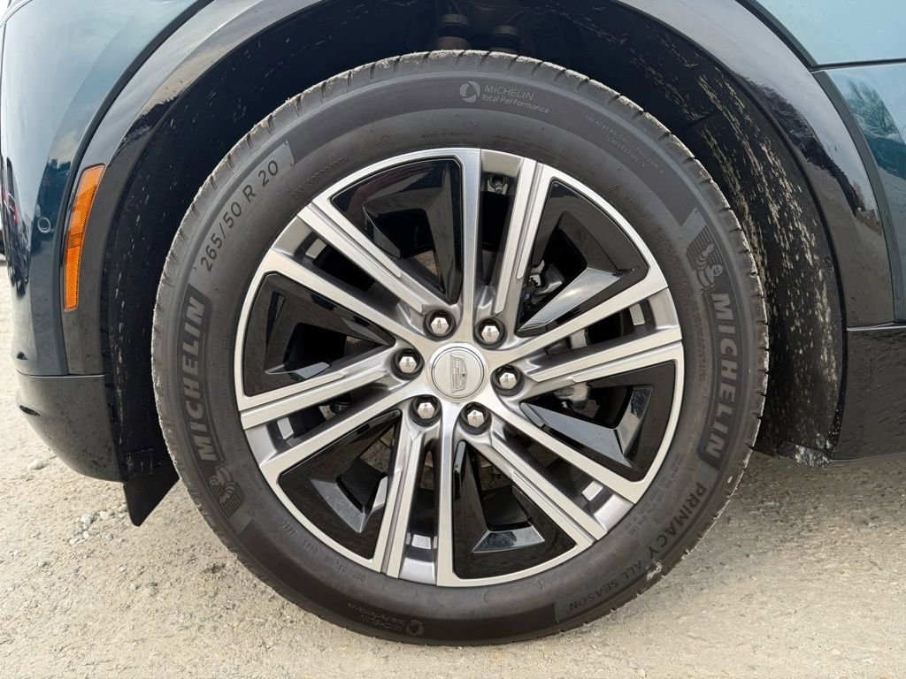 Certified 2025 Cadillac Lyriq Luxury w/ LPO, Floor Liner Package image 17