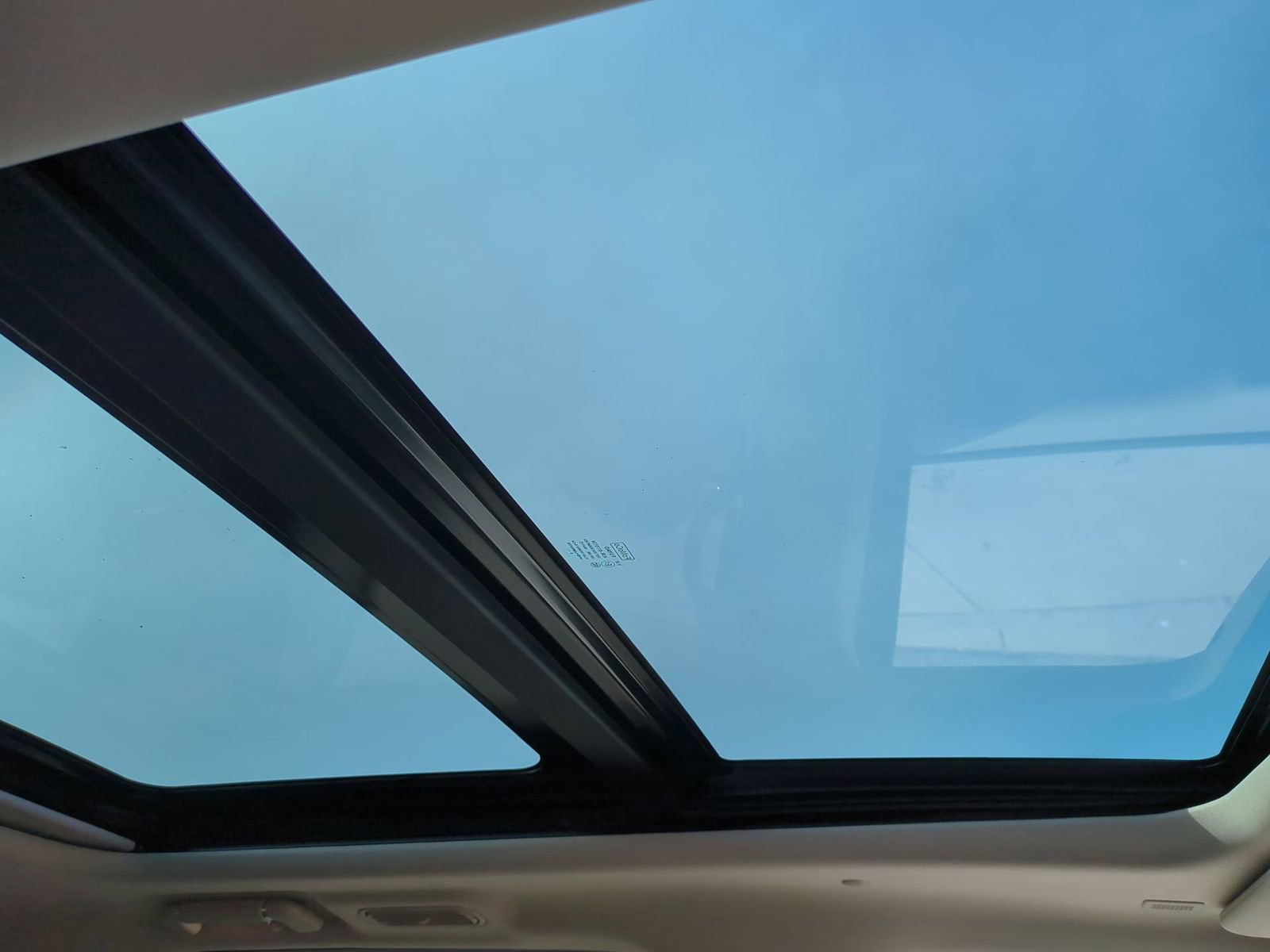 Used 2018 Lincoln Navigator L Reserve w/ Technology Package image 29