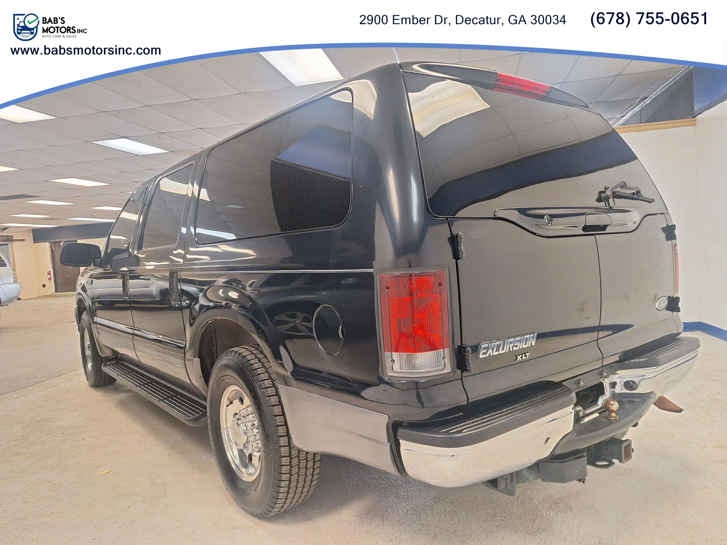 Used 2003 Ford Excursion XLT image 24