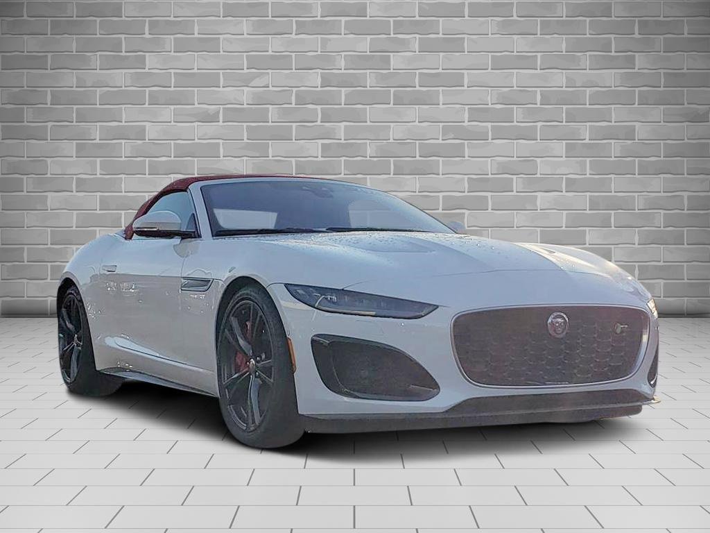 Used 2023 Jaguar F-TYPE R image 3