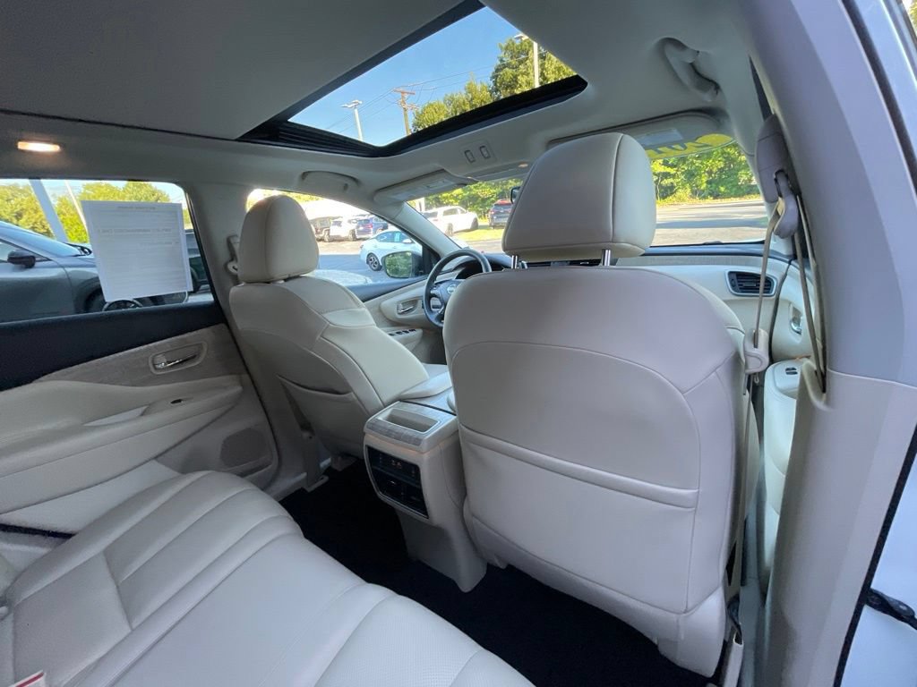 Certified 2019 Nissan Murano SL w/ SL Technology Package AWD/4WD image 23