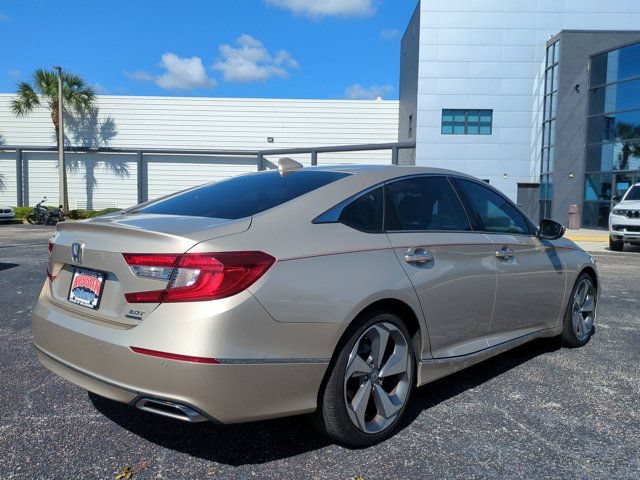 Used 2020 Honda Accord Touring image 5