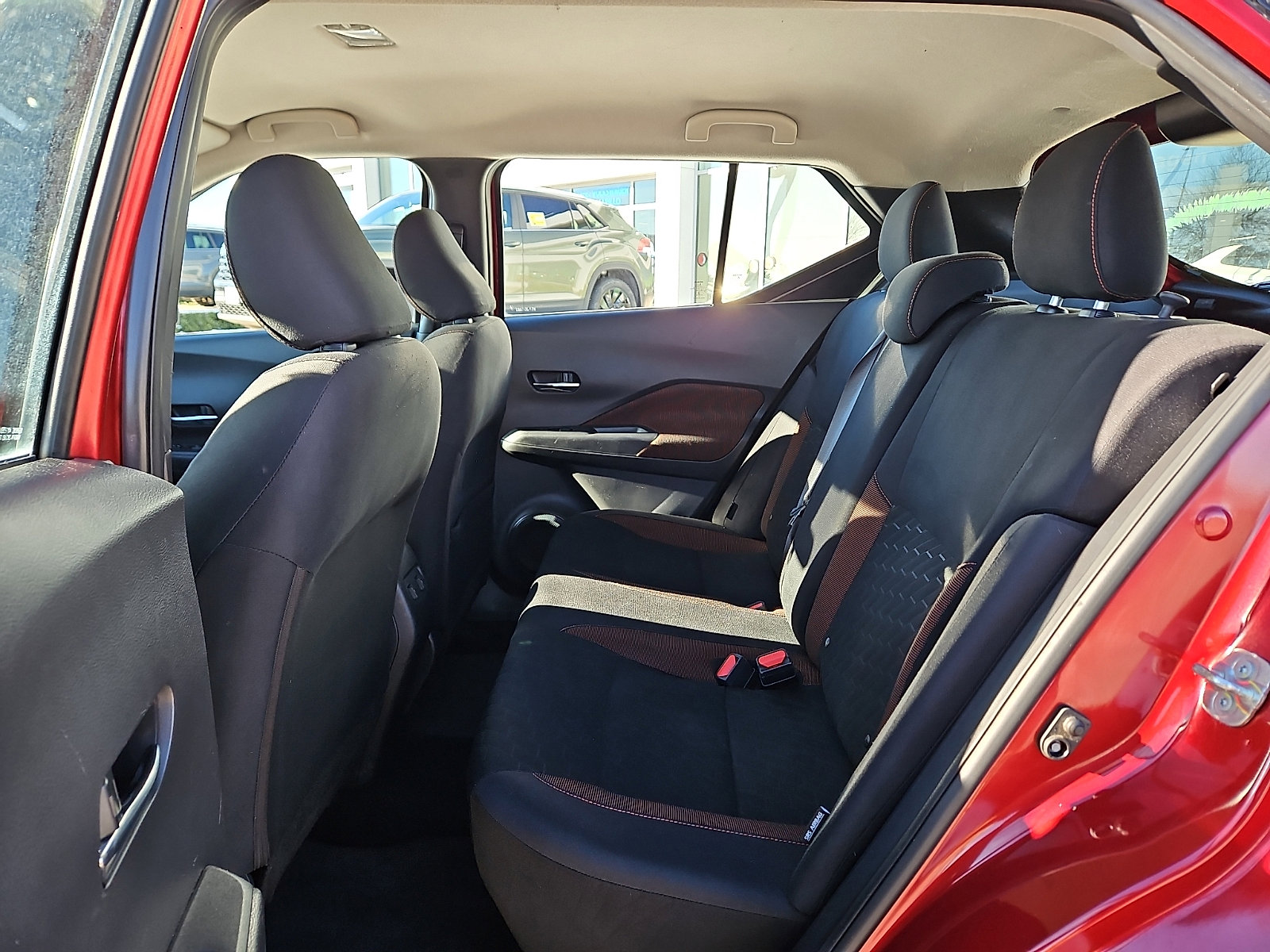 Used 2021 Nissan Kicks SR image 8