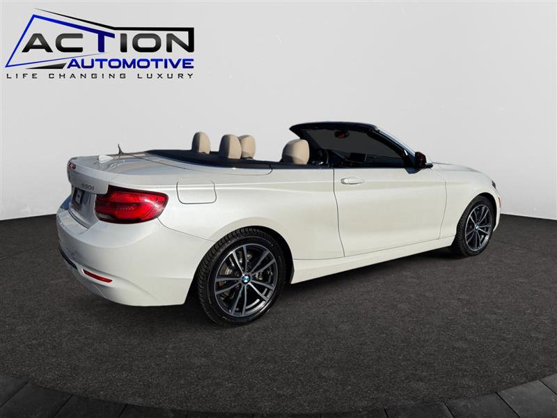 Used 2018 BMW 230i Convertible image 8