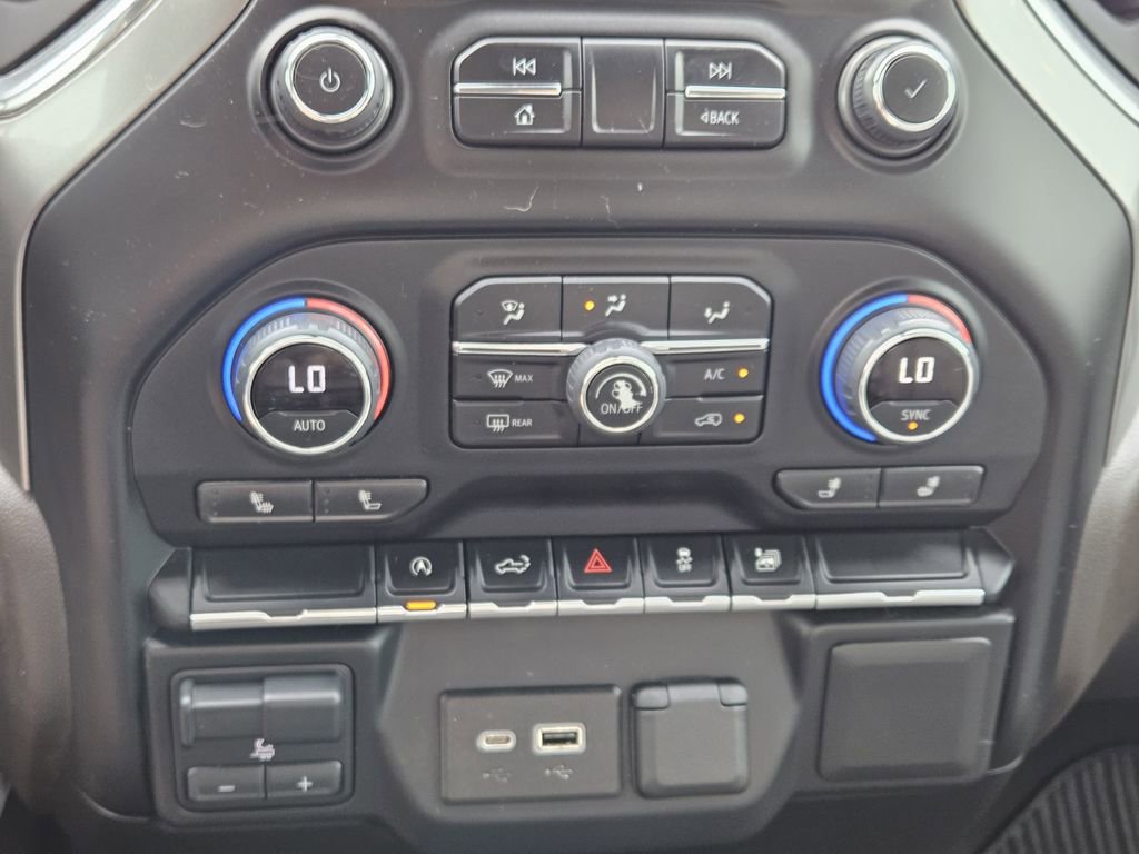 Used 2022 Chevrolet Silverado 1500 LT RWD image 24