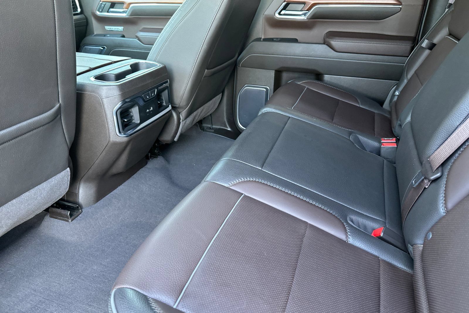 Certified 2023 GMC Sierra 1500 Denali AWD/4WD image 13