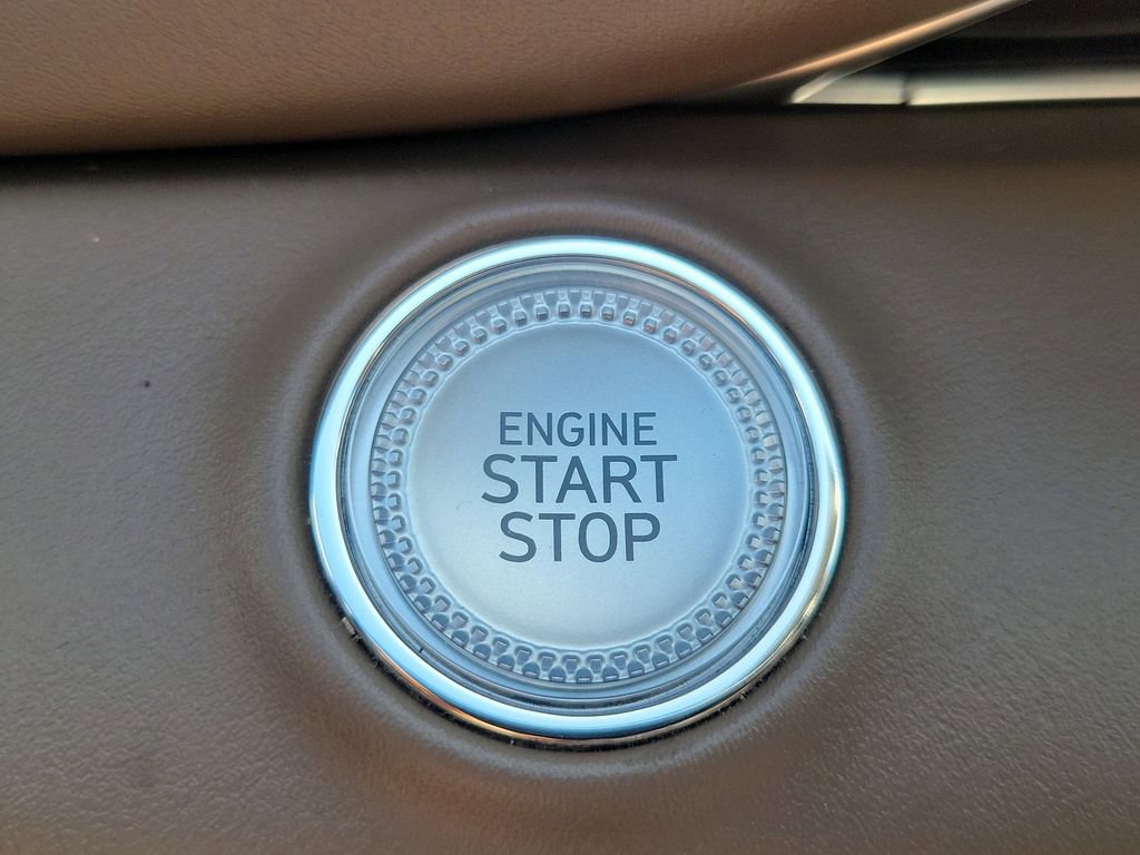 Used 2022 Genesis GV80 2.5T w/ Prestige Package 04 image 34