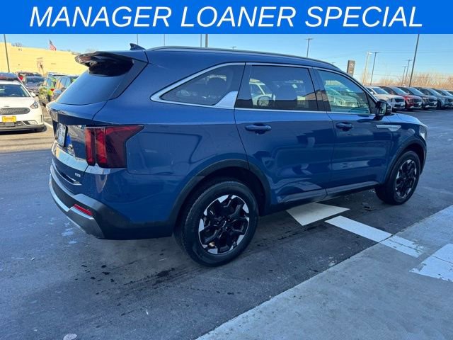 New 2025 Kia Sorento S image 5