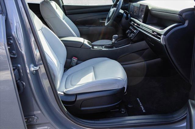 Certified 2025 Hyundai Santa Cruz SEL image 28