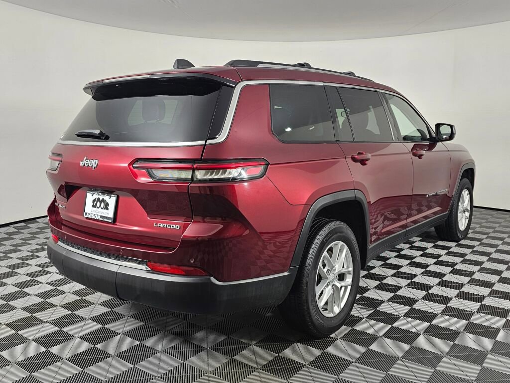 Used 2023 Jeep Grand Cherokee L Laredo AWD/4WD image 3