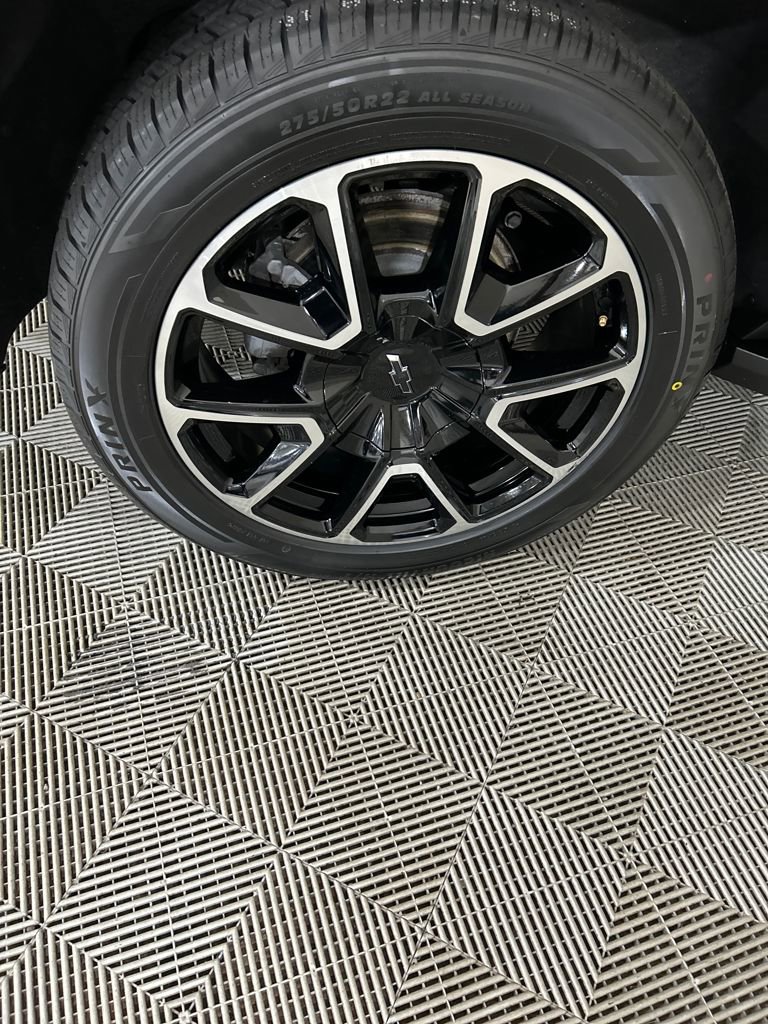 Used 2022 Chevrolet Tahoe RST w/ Luxury Package image 18