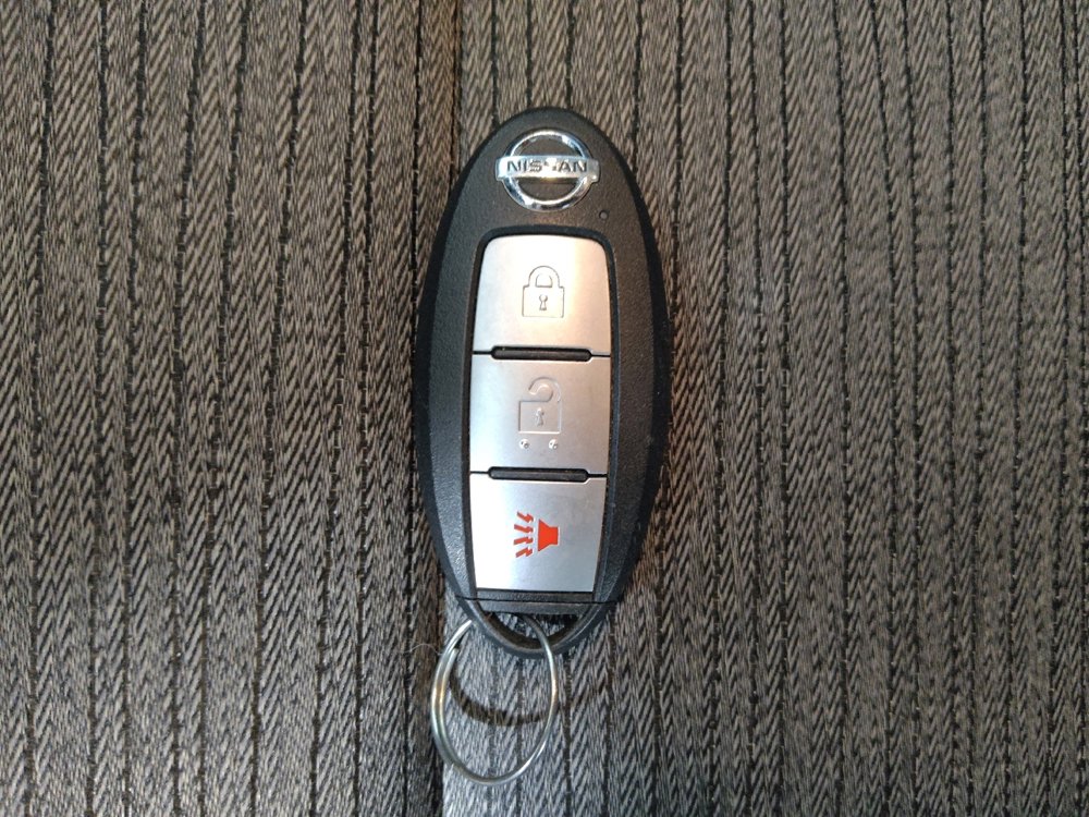 Used 2021 Nissan Rogue S image 32