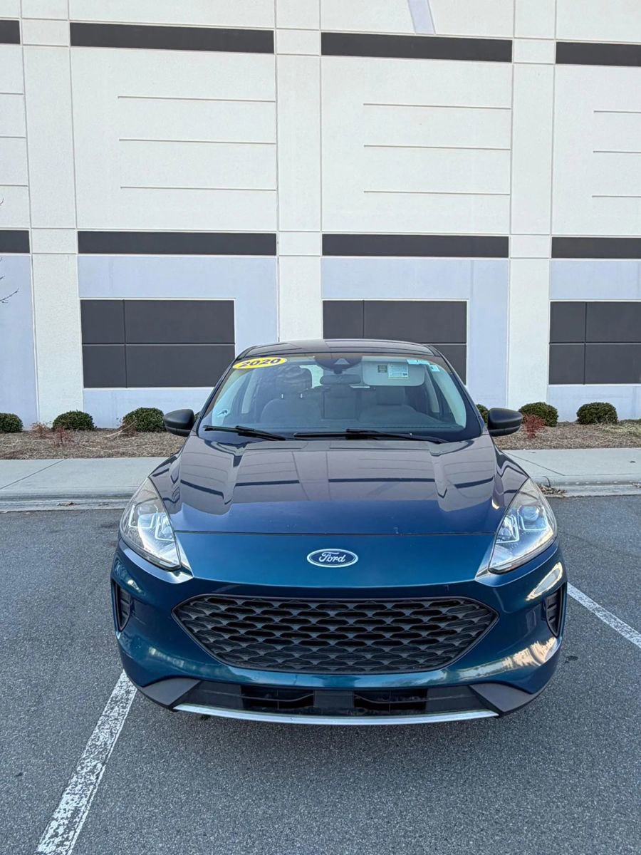Used 2020 Ford Escape S image 2