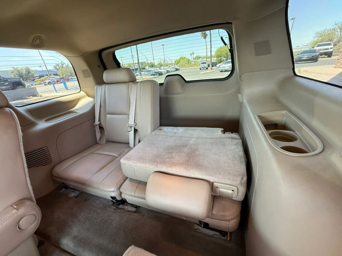 Used 2014 Cadillac Escalade Luxury AWD/4WD image 46