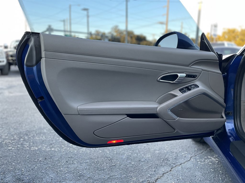 Used 2013 Porsche 911 Carrera S image 43