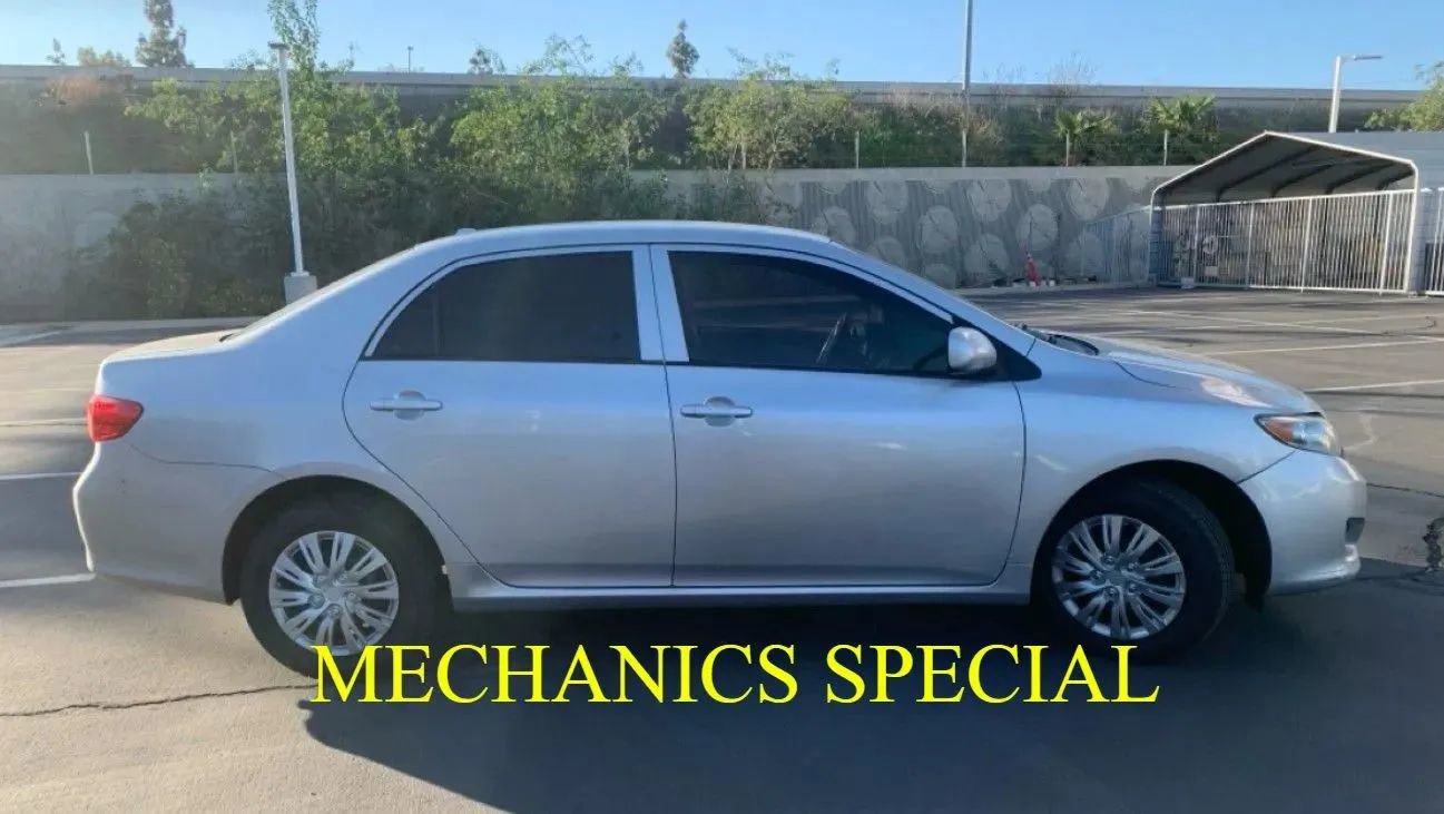 Used 2010 Toyota Corolla LE image 4