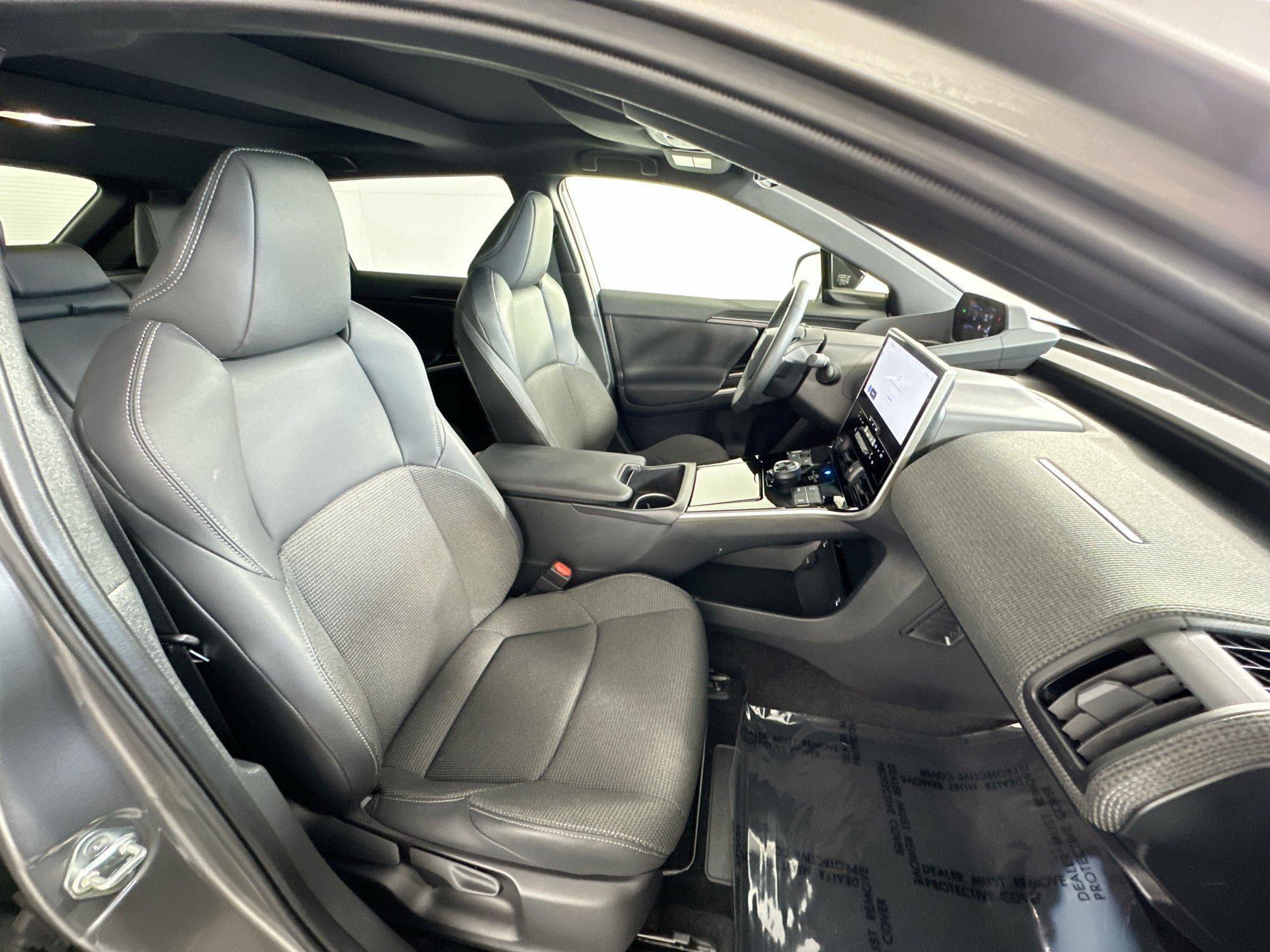 Used 2024 Toyota bZ4X XLE image 28