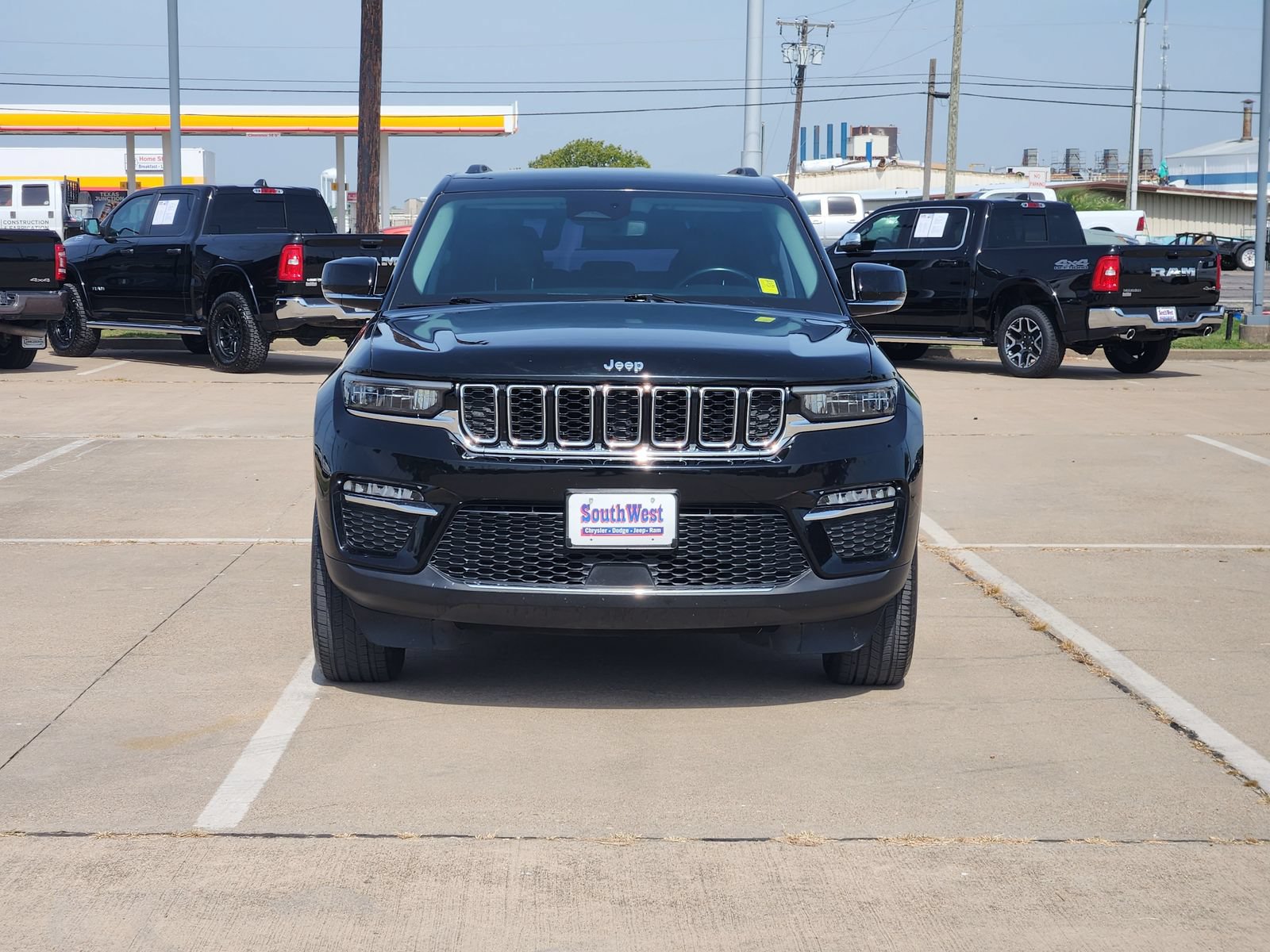 Used 2022 Jeep Grand Cherokee Limited RWD image 6