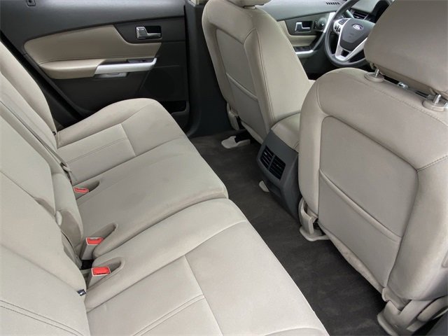Used 2013 Ford Edge SE image 21