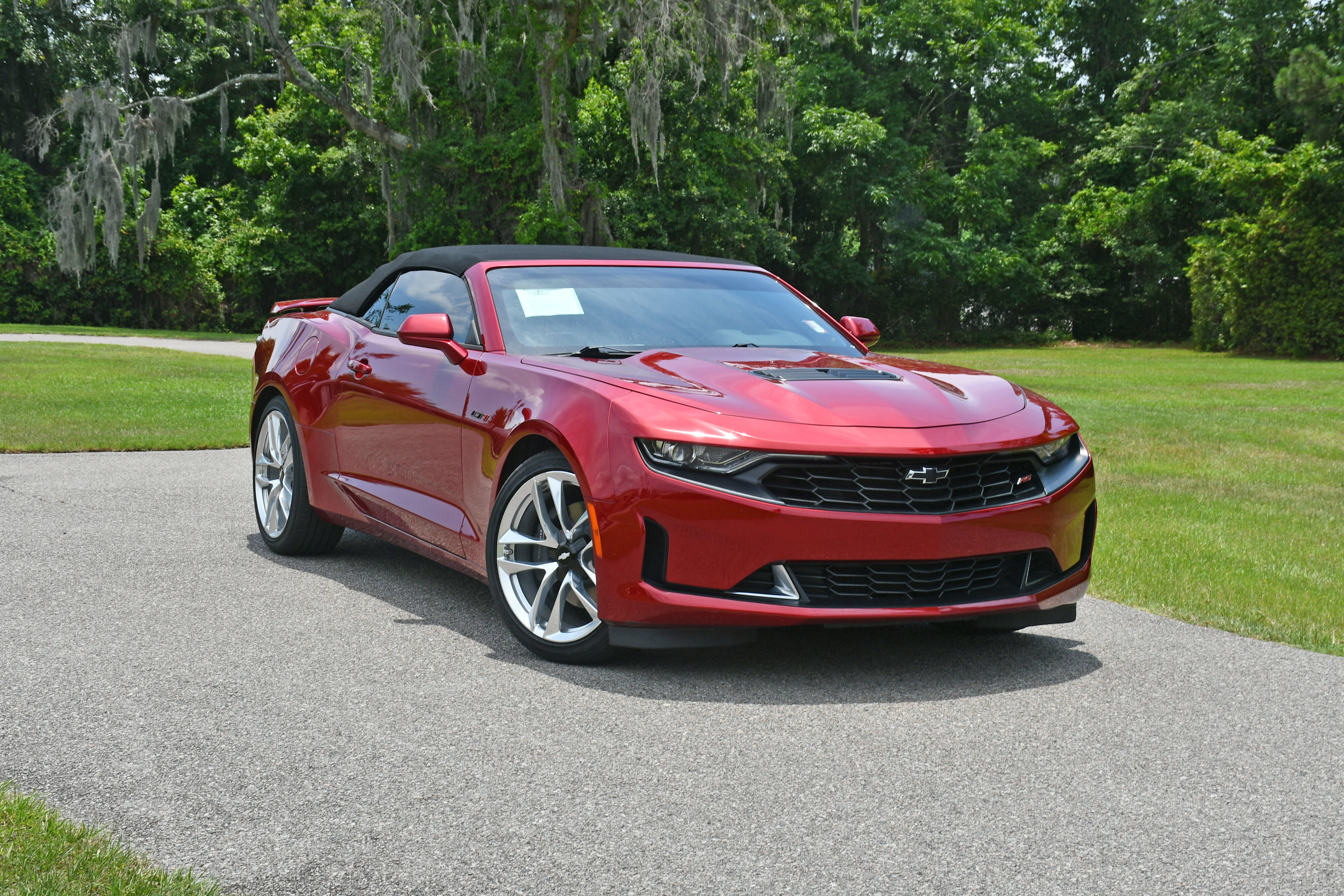 Used 2022 Chevrolet Camaro LT w/ RS Package RWD image 6