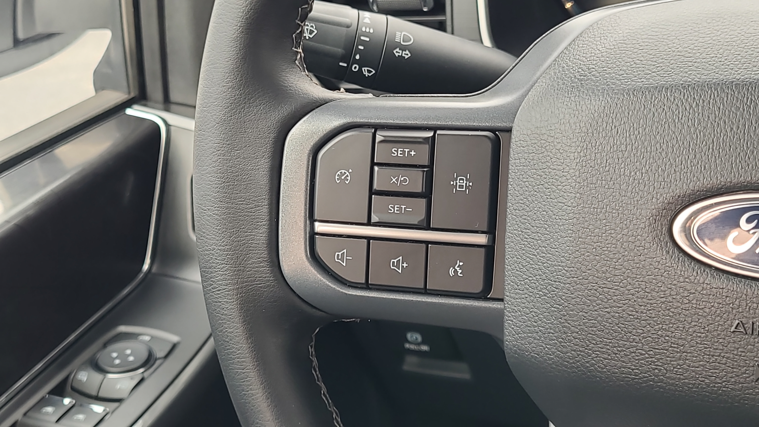 Used 2023 Ford F150 XLT w/ Equipment Group 302A High AWD/4WD image 14