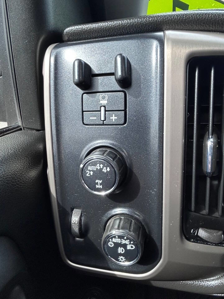 Used 2017 GMC Sierra 1500 Denali AWD/4WD image 27