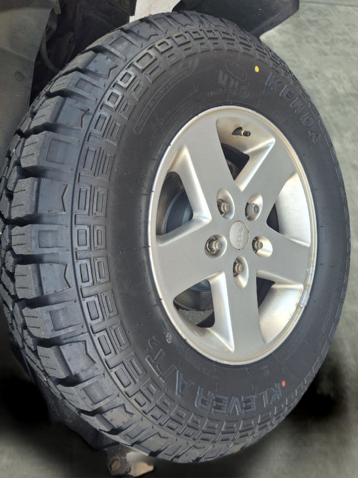 Used 2013 Jeep Wrangler Unlimited Sport image 8