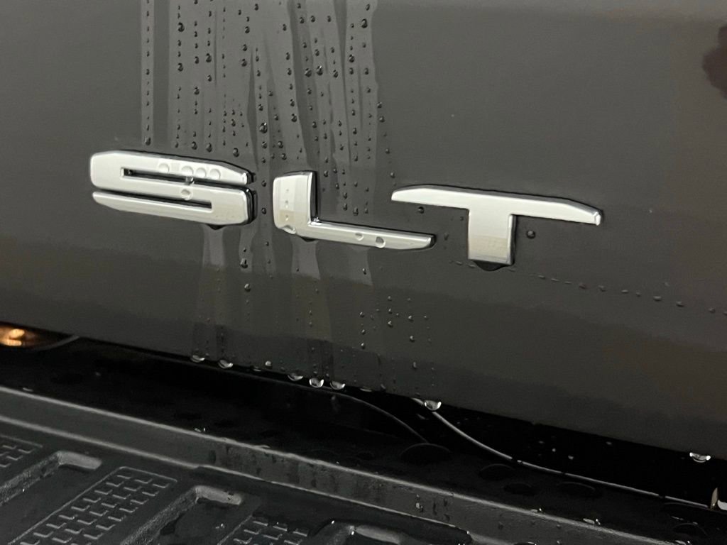 New 2026 GMC Sierra 1500 SLT AWD/4WD image 6