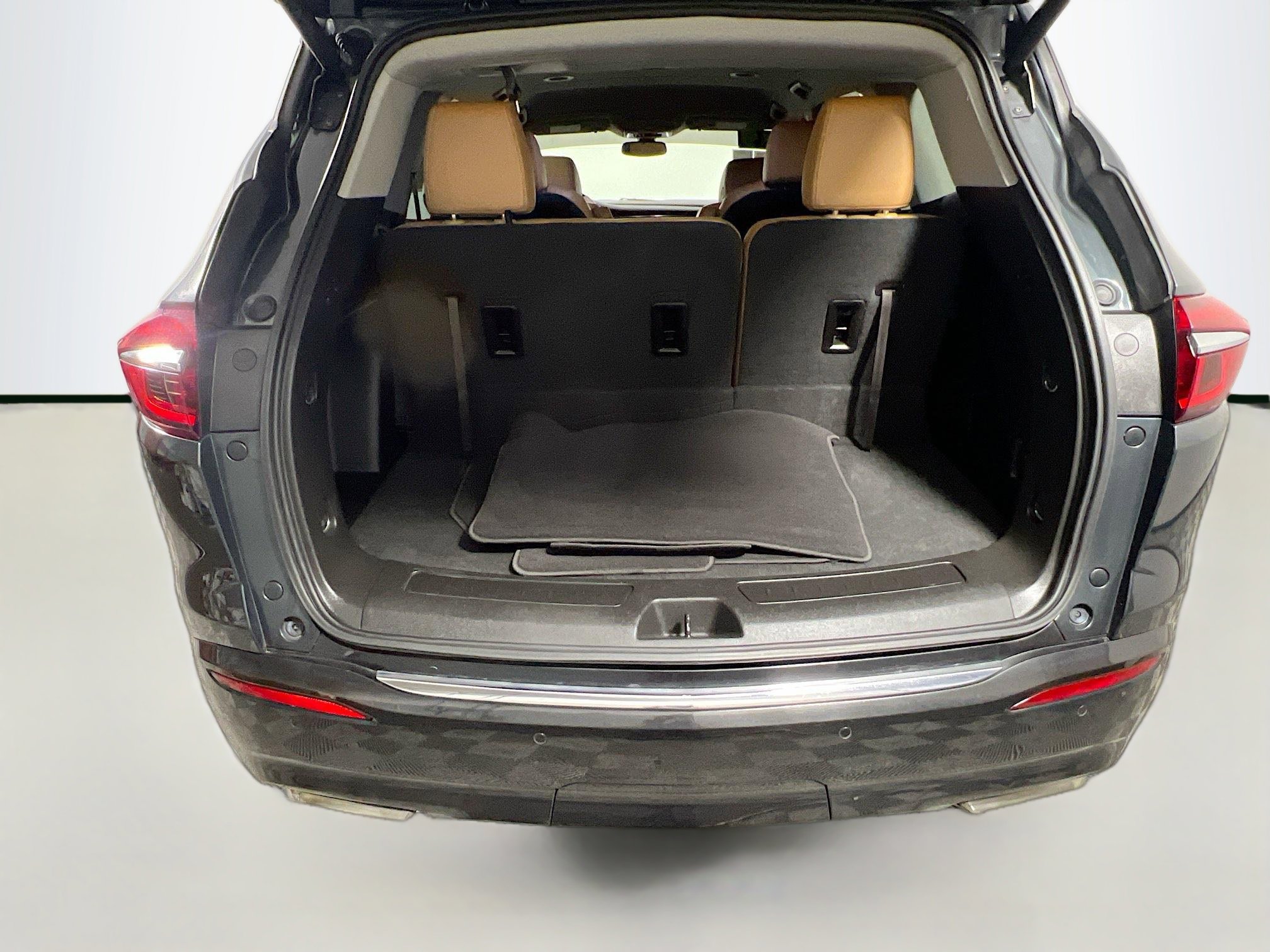 Used 2019 Buick Enclave Essence image 34