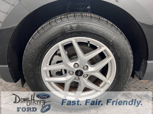 Used 2024 Ford Edge SEL image 19