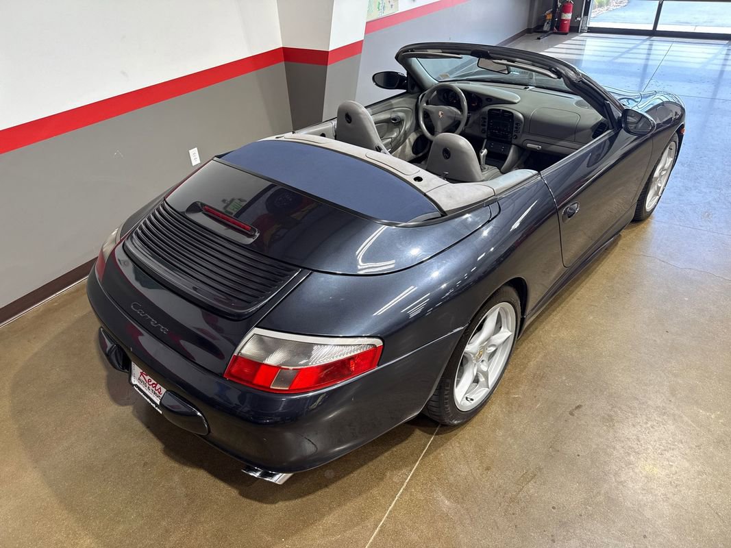 Used 2004 Porsche 911 Carrera image 85
