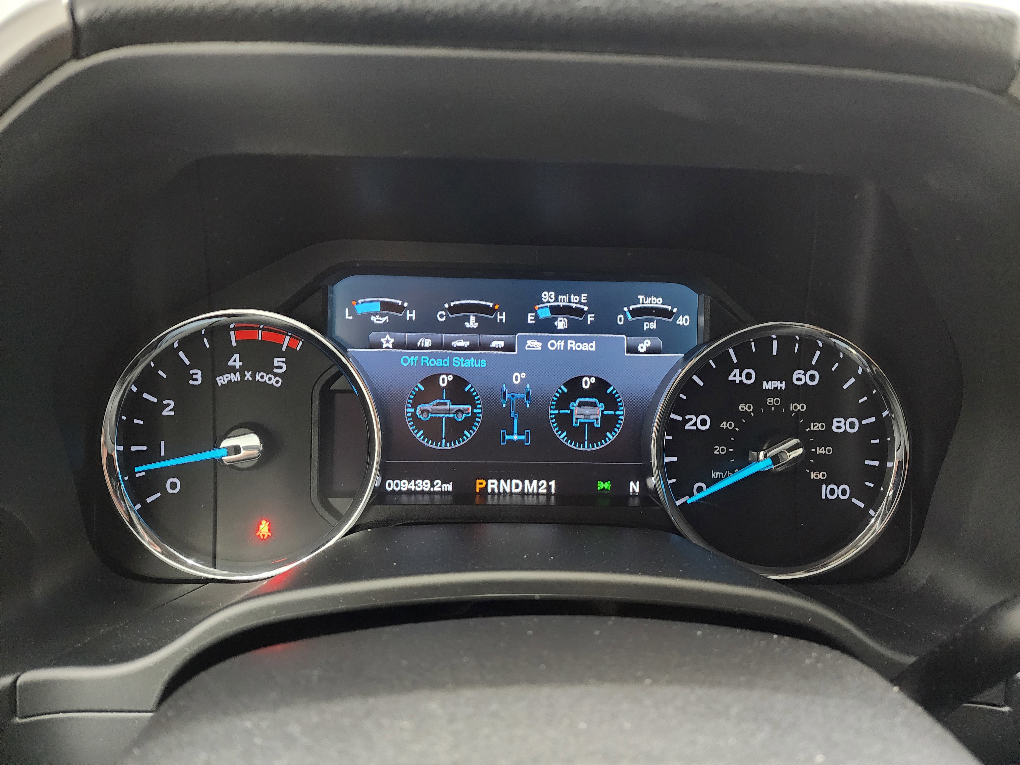 Used 2019 Ford F350 Lariat w/ Chrome Package image 10
