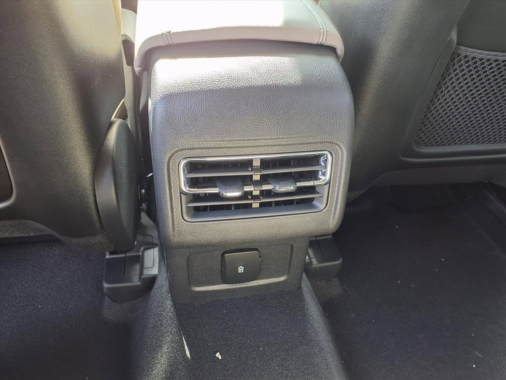 New 2026 Lincoln Corsair Premiere image 10