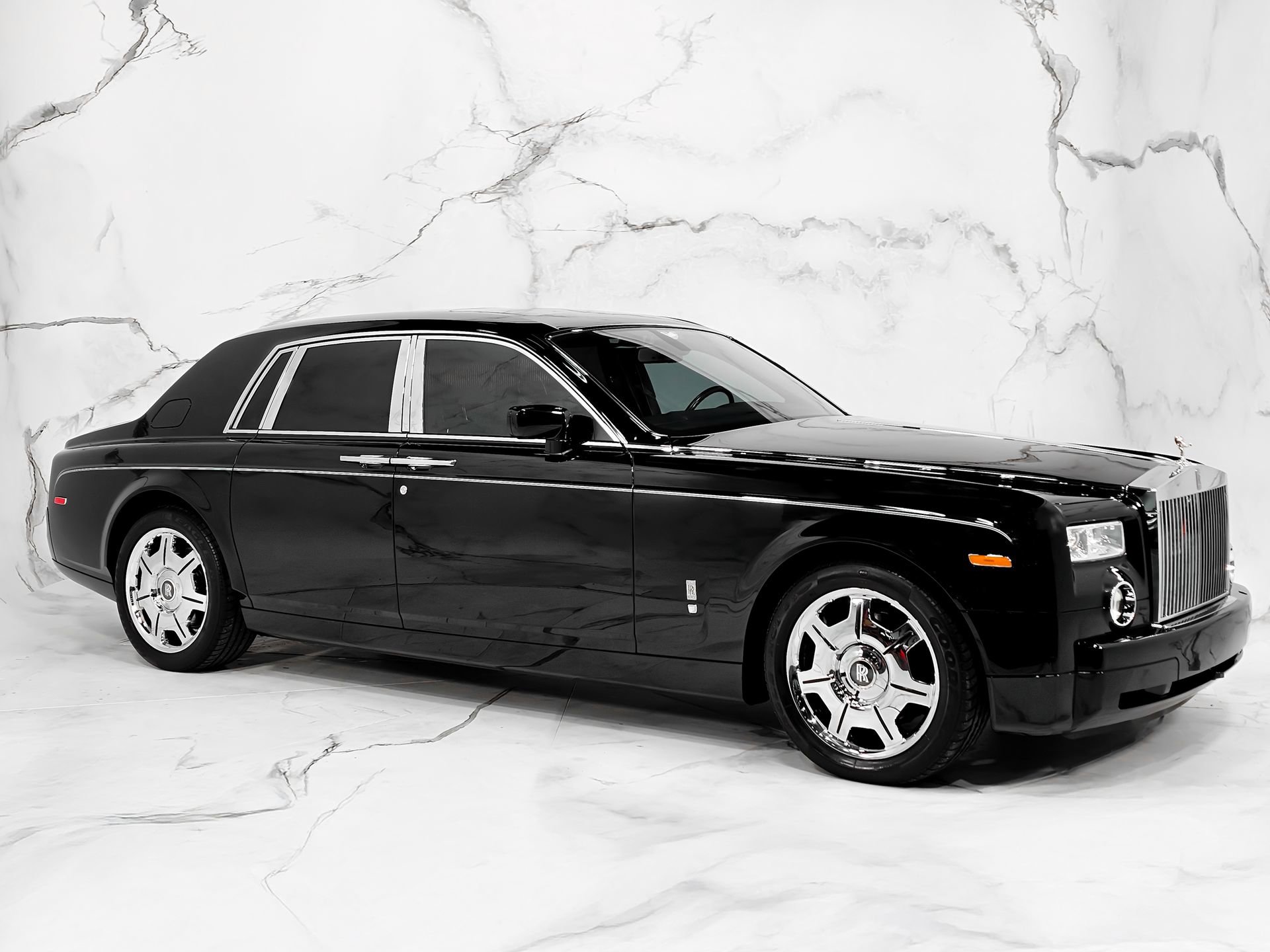 Used 2006 Rolls-Royce Phantom Sedan RWD image 7