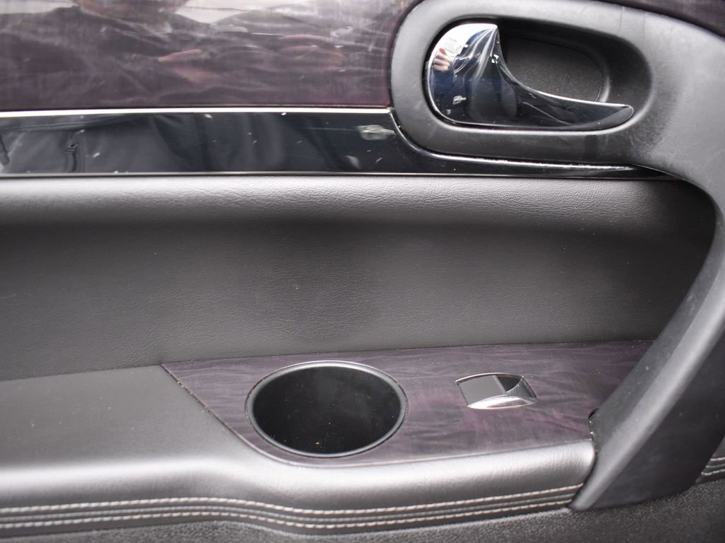 Used 2017 Buick Enclave Premium w/ Experience Buick Package image 23