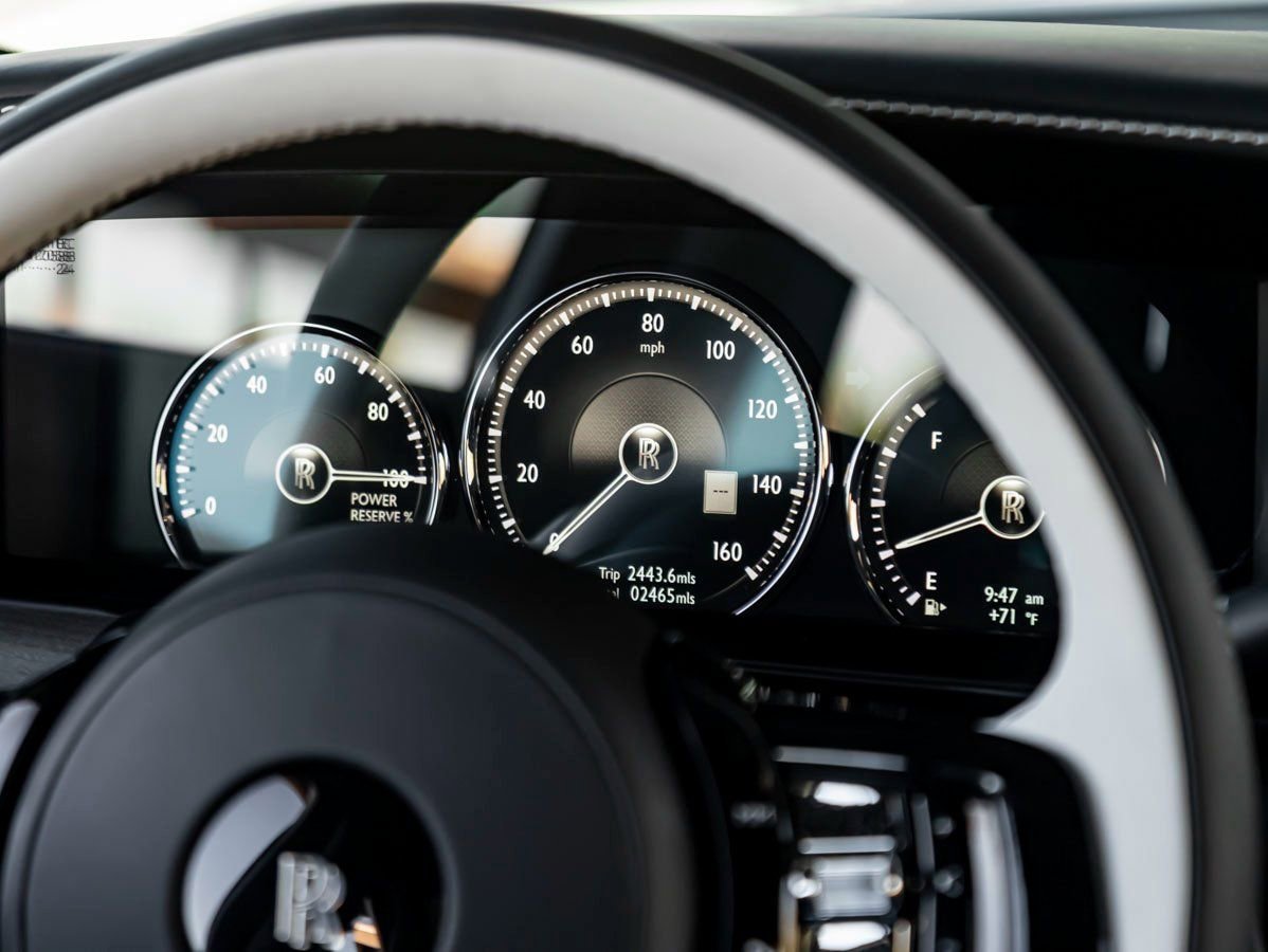 Used 2024 Rolls-Royce Ghost image 13