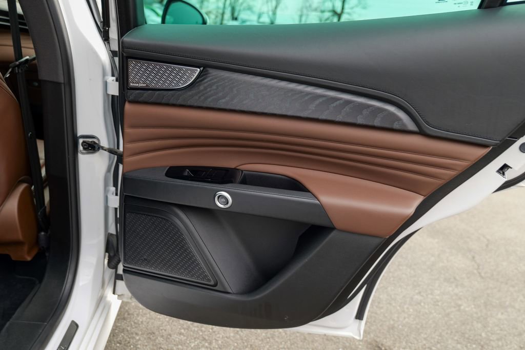 Certified 2023 Maserati Grecale GT image 29