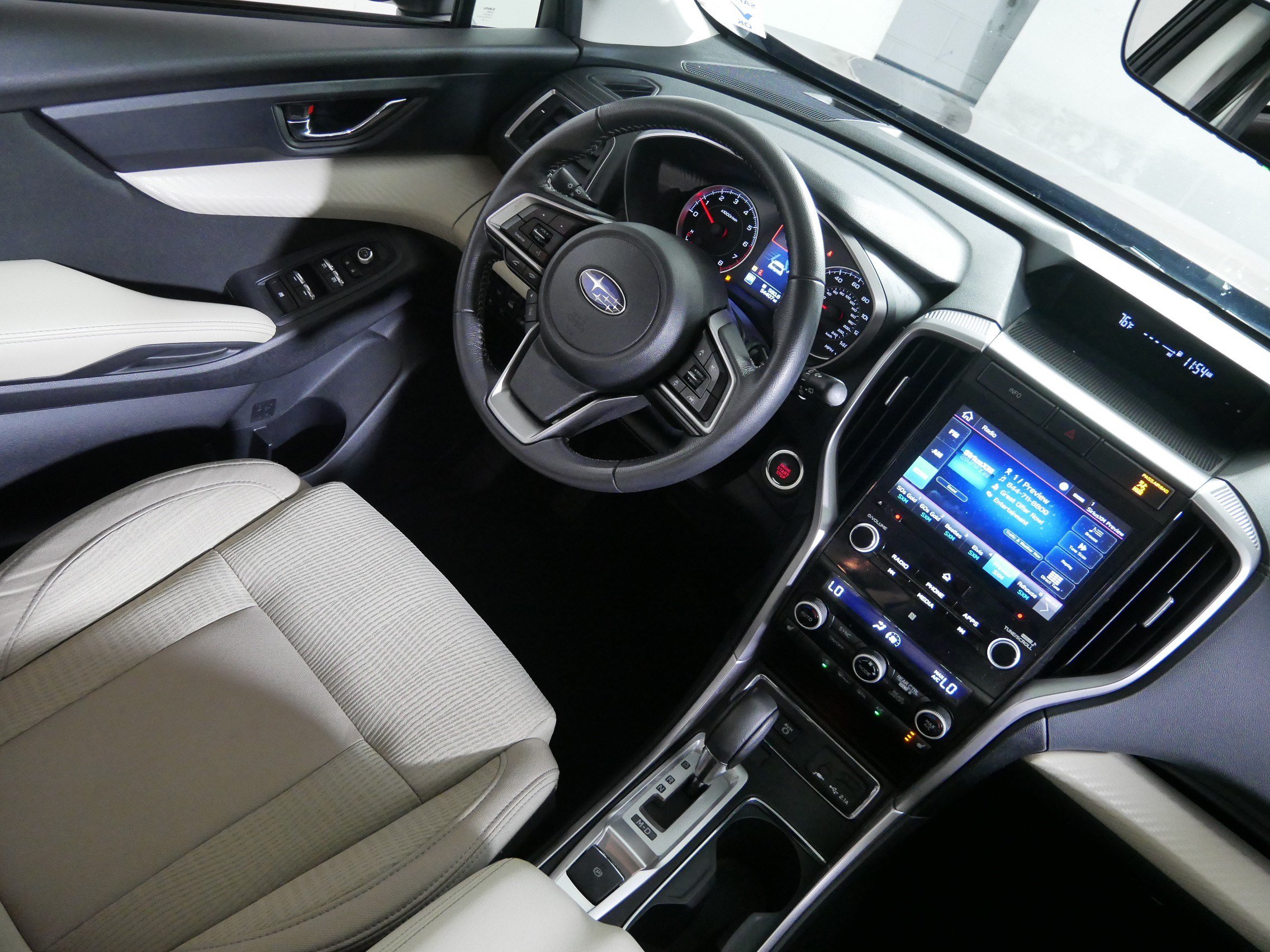 Used 2020 Subaru Ascent Premium w/ Convenience Package AWD/4WD image 9