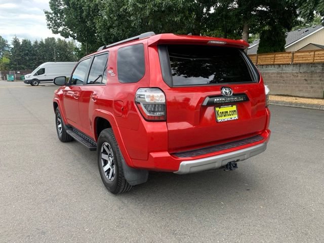 Used 2020 Toyota 4Runner TRD Off-Road Premium w/ Moonroof Package AWD/4WD image 3