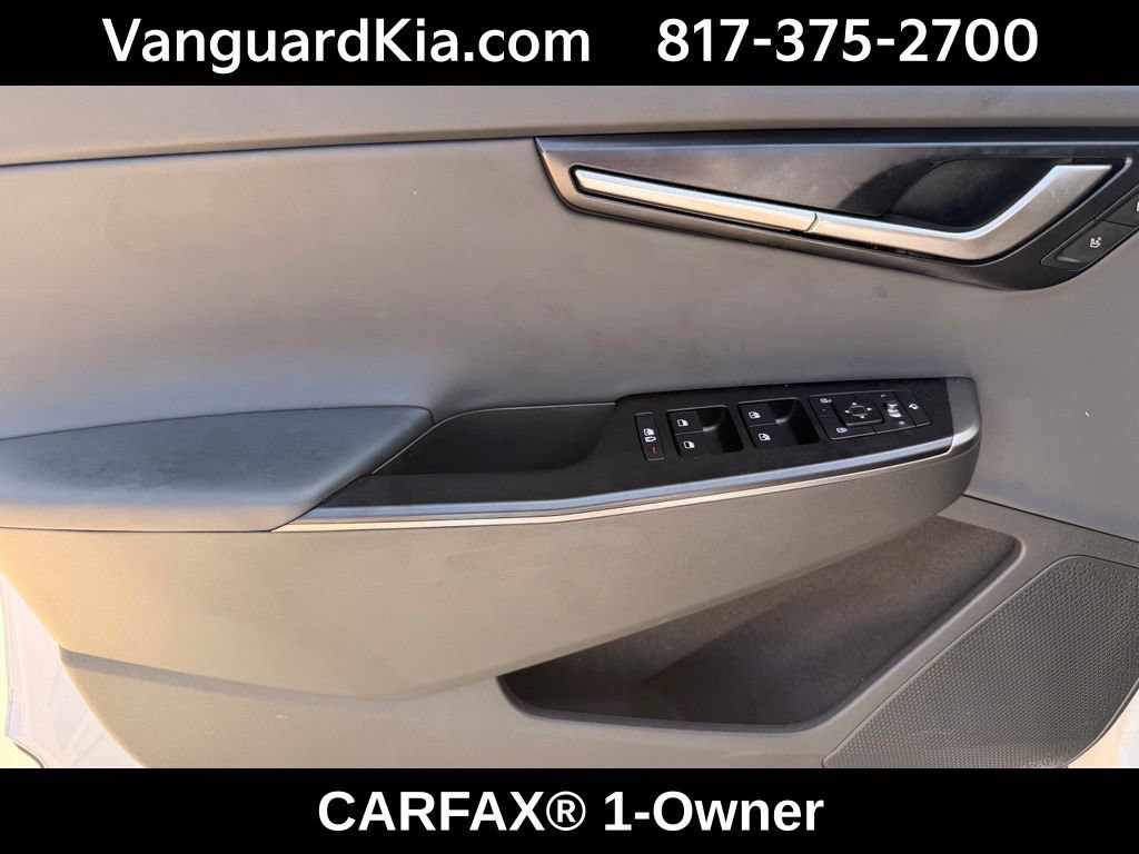 Certified 2025 Kia EV6 Wind RWD image 17