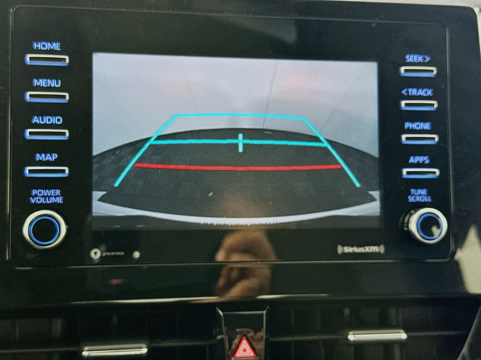 Used 2021 Toyota Camry SE w/ Carpet Mat Package (TMS) image 21