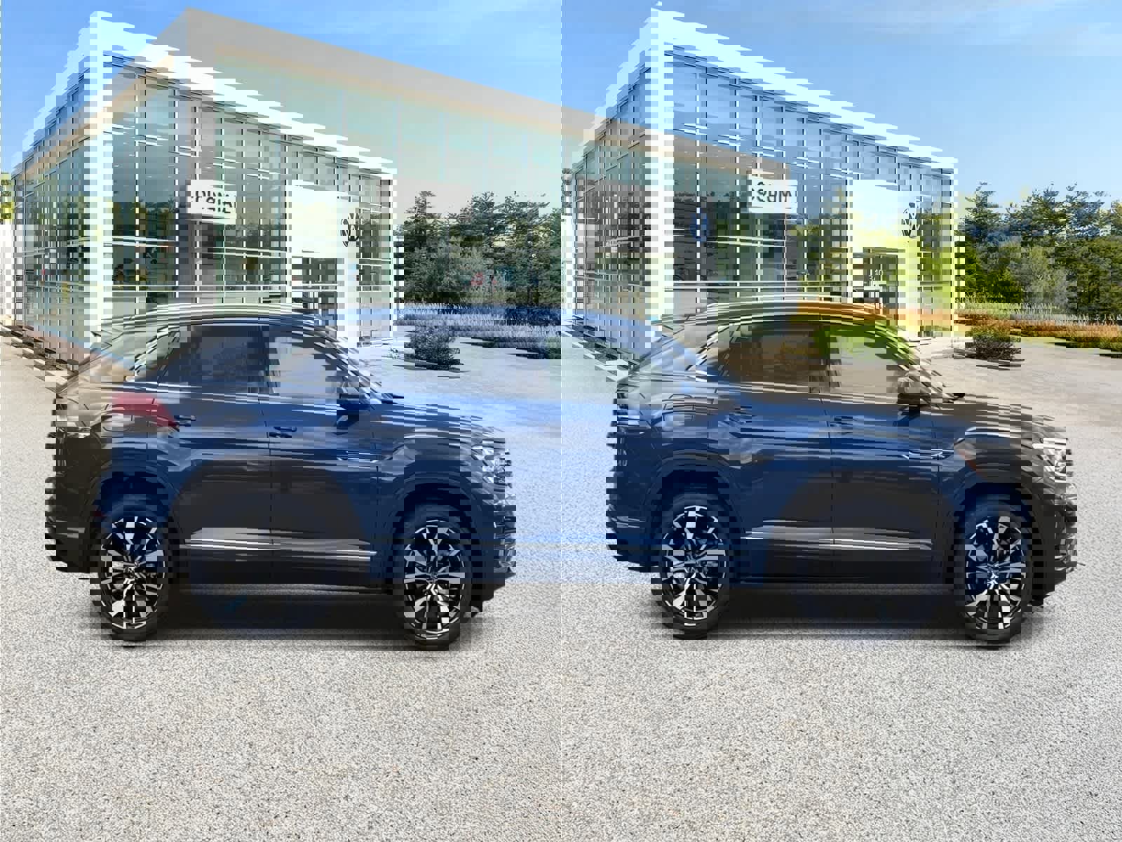 New 2026 Volkswagen Atlas Cross Sport SEL Premium R-Line image 5