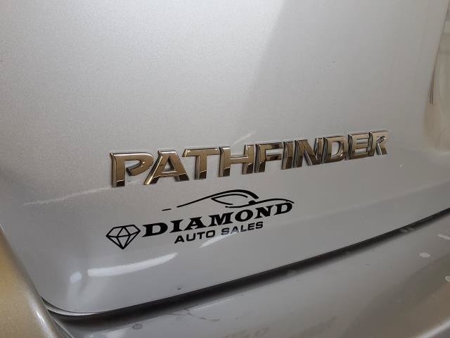 Used 2019 Nissan Pathfinder S AWD/4WD image 6