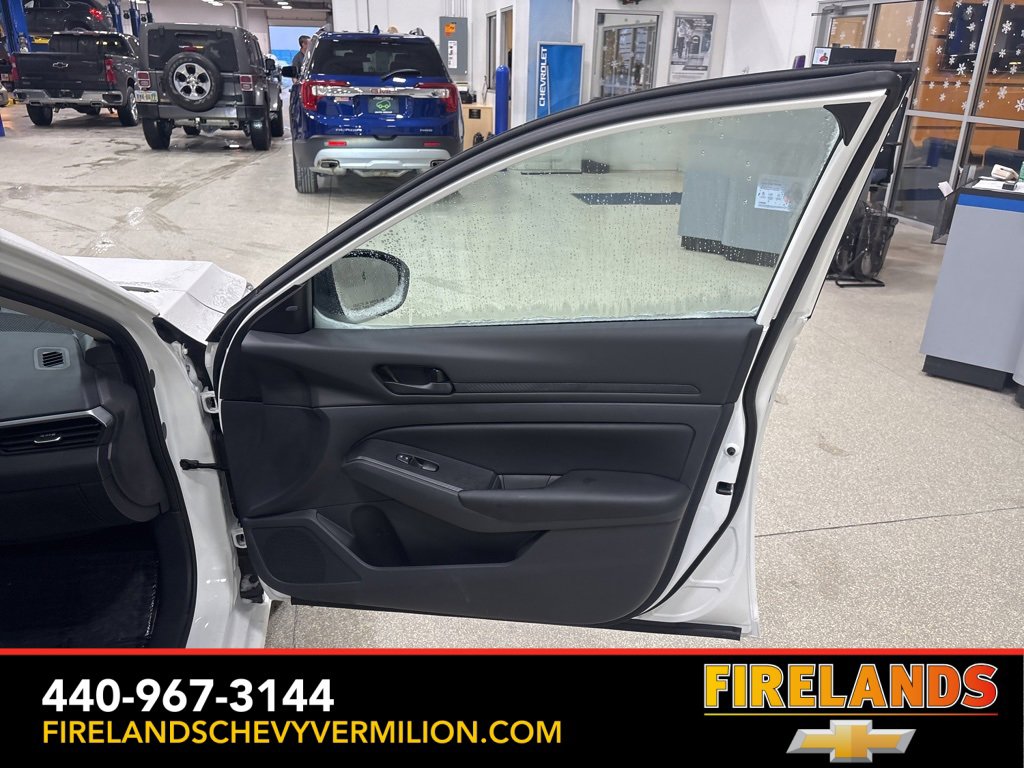 Used 2025 Nissan Altima 2.5 S image 22