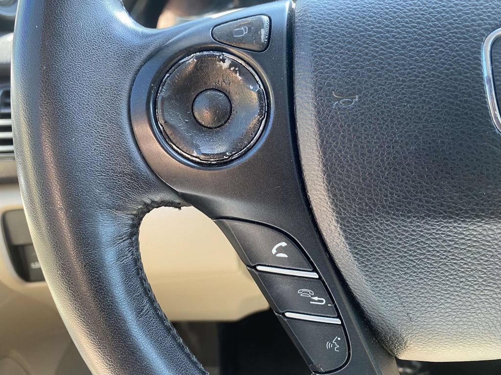 Used 2013 Honda Accord EX-L image 20