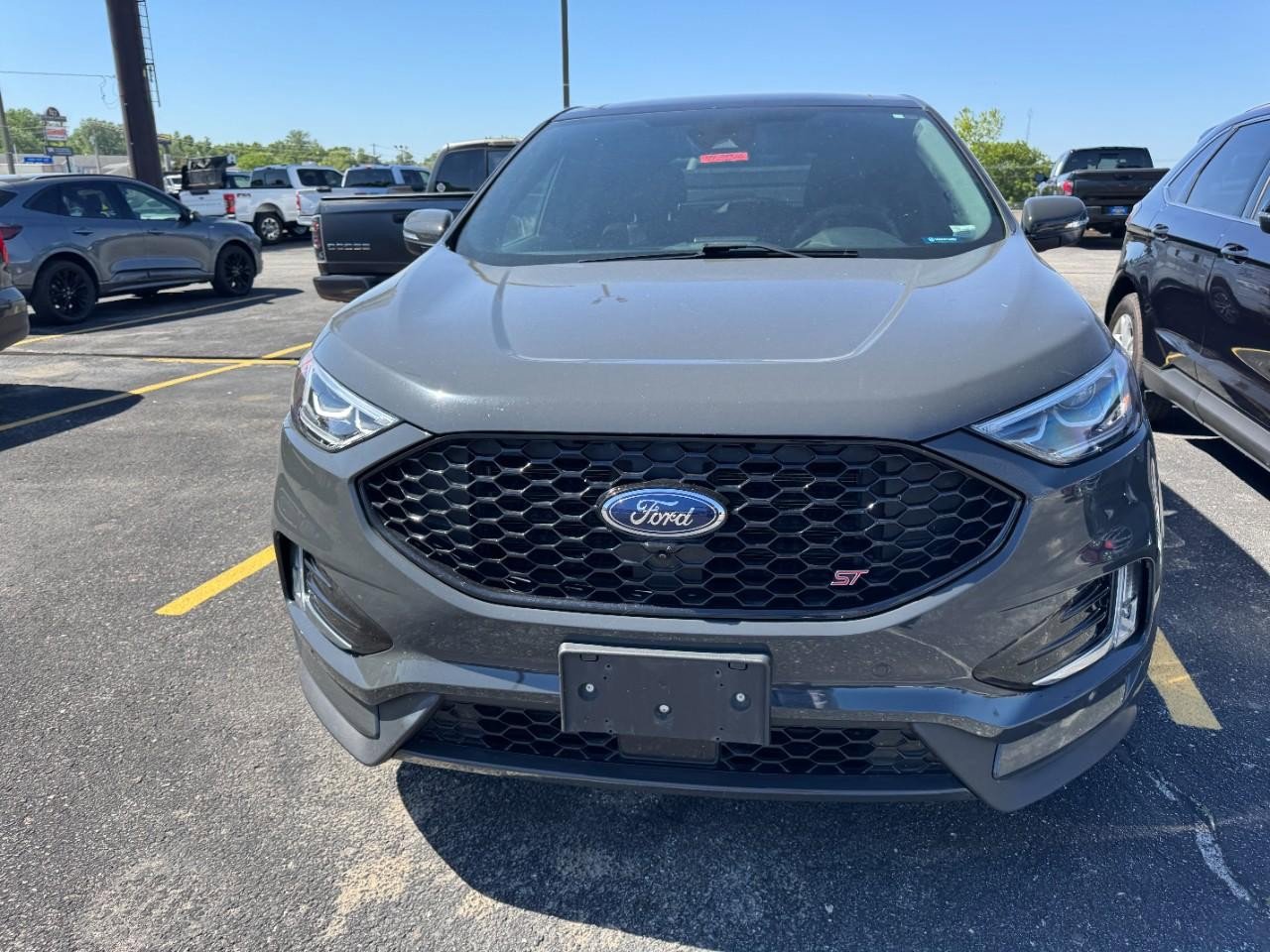 Used 2021 Ford Edge ST w/ Equipment Group 401A AWD/4WD image 10