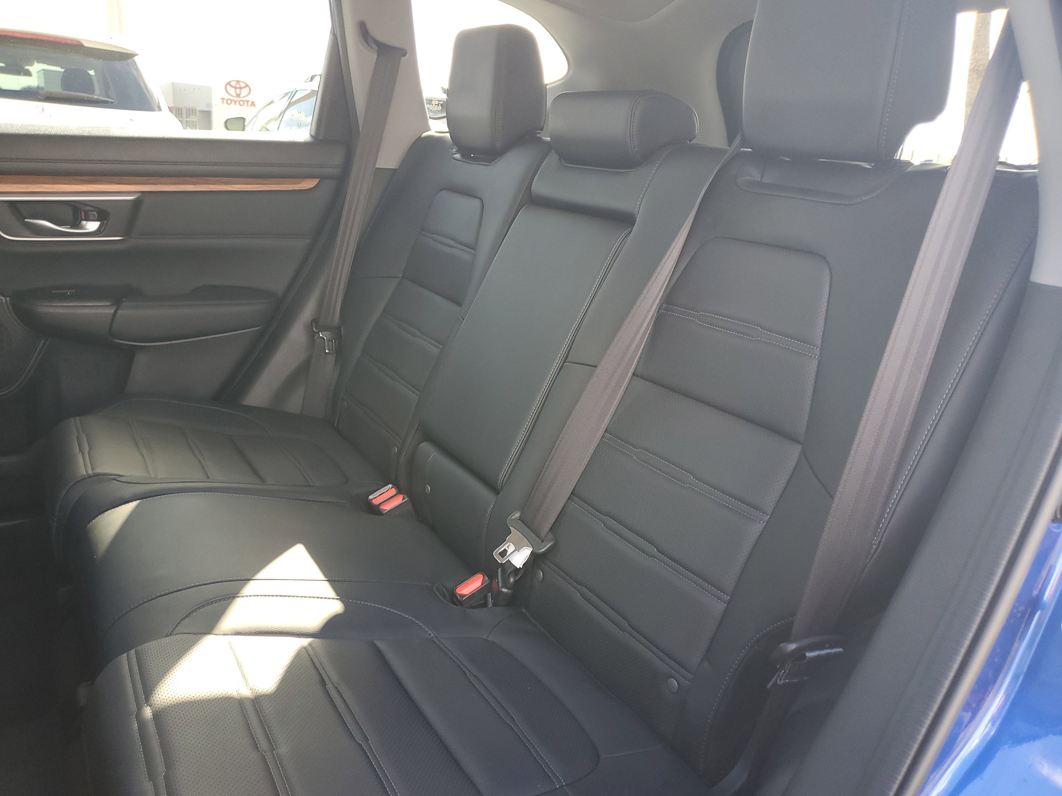 Used 2020 Honda CR-V Touring image 11
