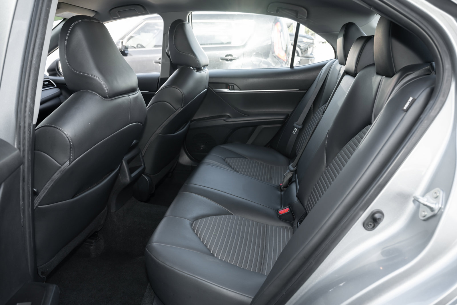 Used 2023 Toyota Camry SE image 35